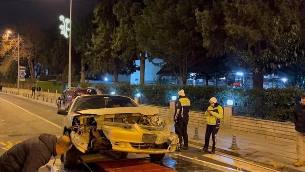 Çorlu'da üç aracın karıştığı kazada; 1 yaralı