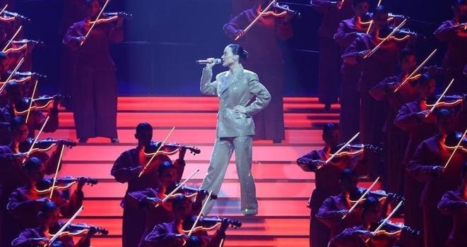 JOY AWARDS 2026, ödül töreninde uluslararası yıldızları bir araya getirdi