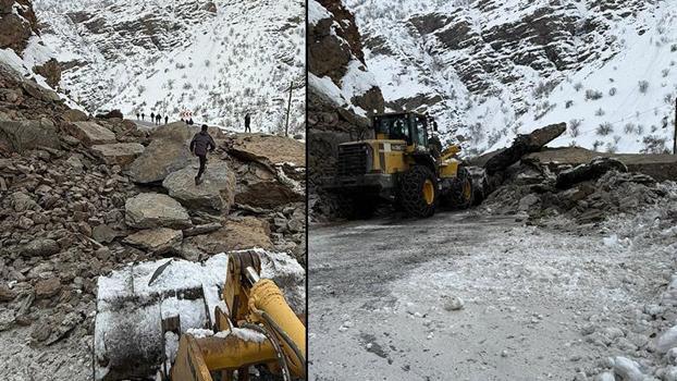 Hakkari–Çukurca kara yolunda heyalan; düşen kaya parçaları yolu kapattı
