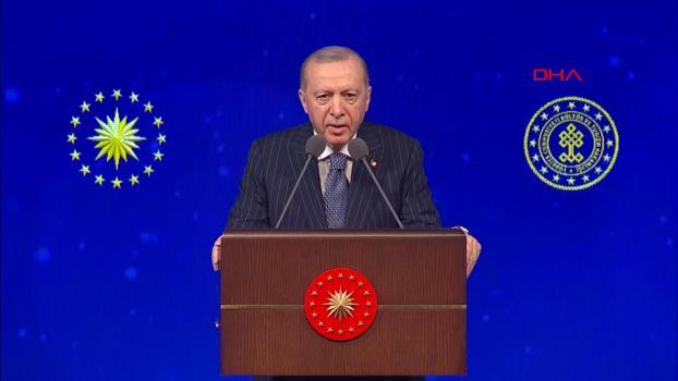 Cumhurbaşkanı Erdoğan'dan önemli açıklamalar (CANLI)