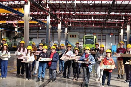 Ögrenciler BURULAŞ’taki yaryıl etkinliğinde hem eğlendi hem öğrendi