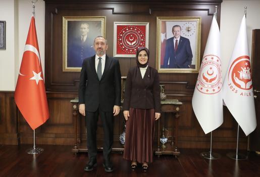 Bakan Göktaş, Siber Güvenlik Başkanı Önal ile bir araya geldi