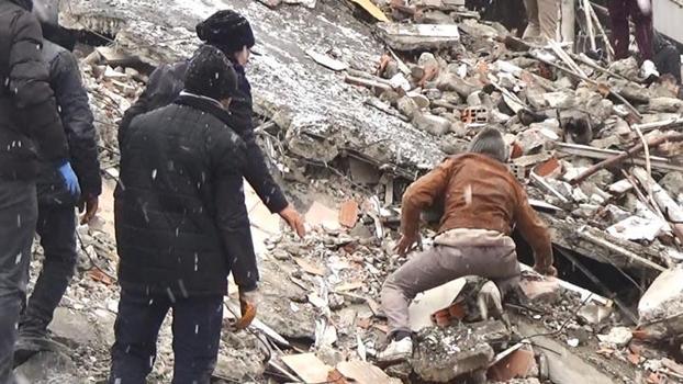 27 kişinin öldüğü Ergün Apartmanı davasında 7 sanığa hapis cezası