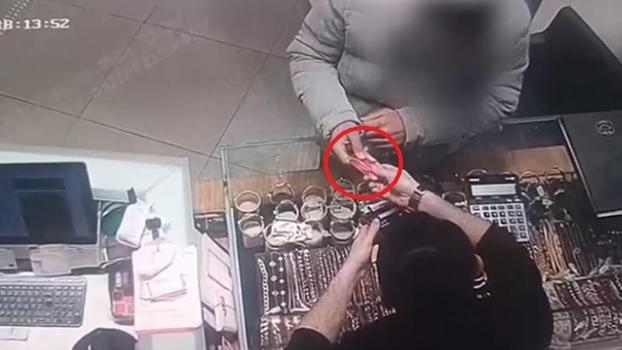 Kedilere mama siparişi vermek için yardım istedi, 182 bin TL dolandırıldı