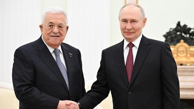 Rusya Devlet Başkanı Putin ile Filistin Devlet Başkanı Abbas bir araya geldi