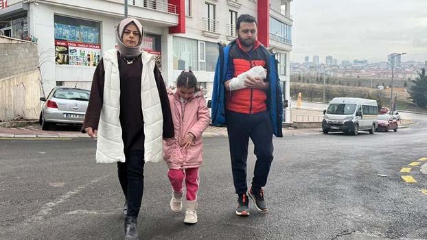 Köpeklerin saldırısından kaçarken düştü, kolu kırıldı