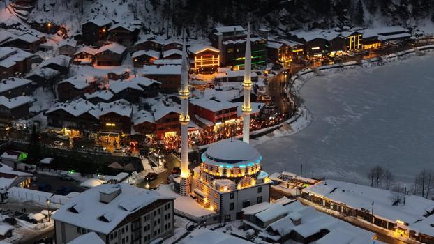 Uzungöl Kış Festivali’ne 'Kalandar' geleneğiyle start verildi