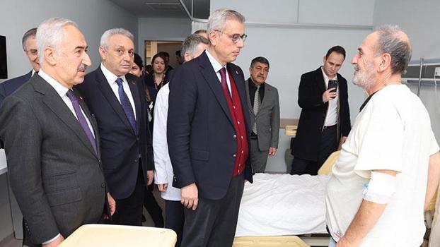 Bakan Memişoğlu, Esenyurt'ta yapımı tamamlanan hastaneyi ziyaret etti