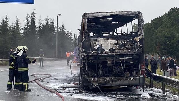 Kocaeli’de yolcu otobüsü yandı
