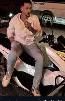 İstanbul -Başakşehir'de otobüsün altında kalan motosiklet sürücüsü öldü