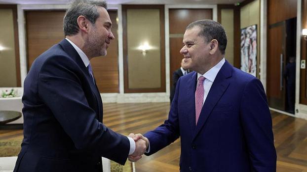 Bakan Bayraktar, Libya’da