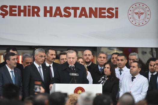 Cumhurbaşkanı Erdoğan: Ne emekli umurlarında ne maaş yerine harçlık verdikleri işçiler (2)
