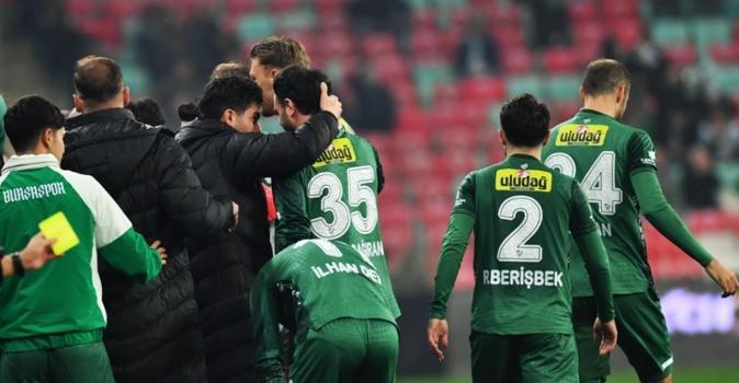 Bursaspor, Arnavutköy deplasmanında 3 puan peşinde