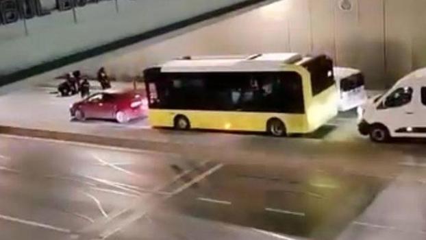 Beylikdüzü'nde minibüsün çarptığı kadın hayatını kaybetti