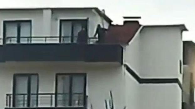 FETÖ hükümlüsü ihraç üsteğmen çatıda yakalandı