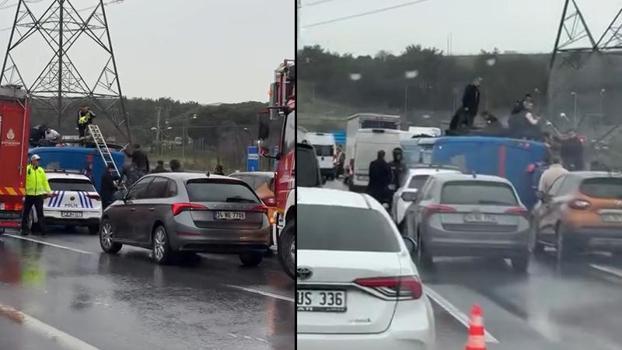 Kağıthane'de cezaevi nakil aracı devrildi; yaralılar var