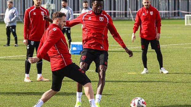Samsunspor, Kasımpaşa maçı hazırlıklarını tamamladı