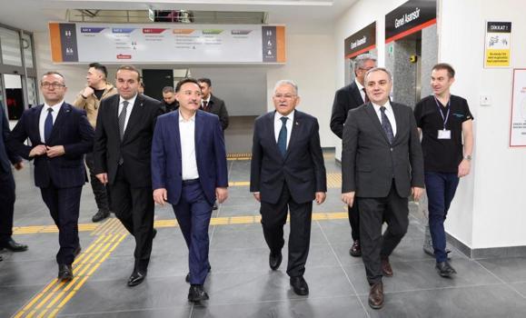 ERÜ Diş Hastanesi yeni binasında hizmet vermeye başladı