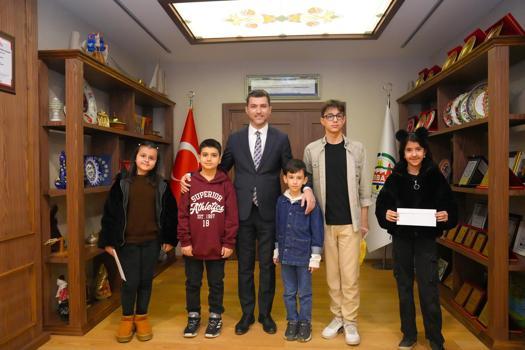 Erbaa’da ‘Resimle Anlat Aileyi Yaşat’ yarışmasında dereceye girenlere ödül