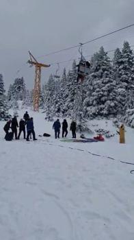 Uludağ'da telesiyej arızalandı; tatilciler metrelerce yükseklikte mahsur kaldı / Ek fotoğraflar
