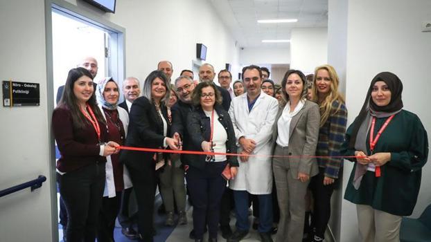 Türkiye'nin ilk çocuk nöro-onkoloji polikliniği, Ankara'da hizmete açıldı