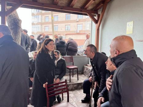 AK Parti’li Aksal, Edirne’de vatandaşlarla buluştu