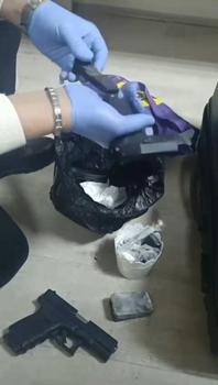 4 yıl 2 ay kesinleşmiş hapis cezası bulunan firari yakalandı