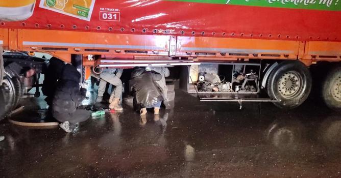 Şırnak’ta TIR’da 142 kilogram metamfetamin ele geçirildi: 2 gözaltı