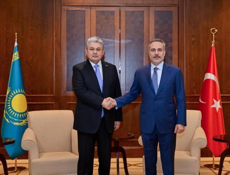 Bakan Fidan, Kazak mevkidaşı Koşerbayev ile bir araya geldi