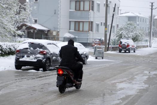 Trakya'da kar yağışı etkili oluyor (3)