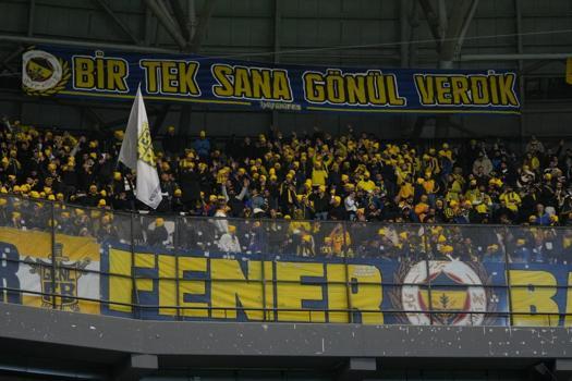 Fenerbahçe’den Kocaeli deplasmanında taraftarına sarı bere