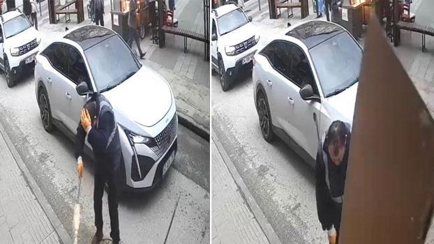 Reklam tabelası şiddetli rüzgarda temizlik işçisinin başına düştü; o anlar kamerada