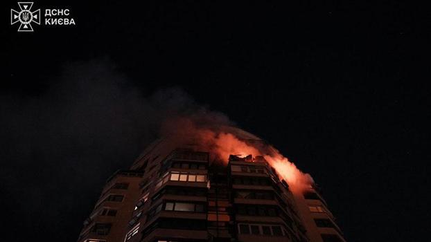 Zelenskiy: Rusya 70’ten fazla füze ve 450 dron ile saldırı düzenledi