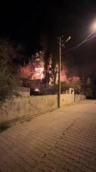 Adana'da ev yangını