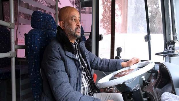 Bakan Kurum, Antakyalı otobüs şoförünün hikayesini paylaştı