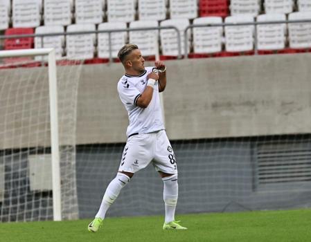 Altay'da Özgür'ün 400 maç gururu