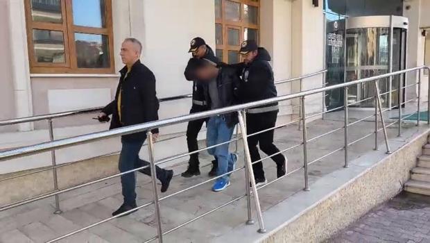 4 evden hırsızlık yapan şüpheli, montundaki fosforlu renk sayesinde yakalandı