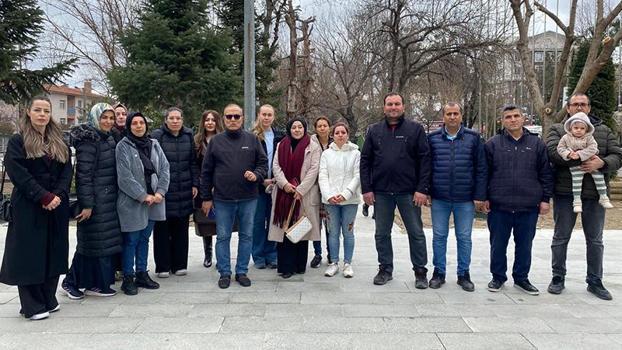 Tuvaletlerde kamera soruşturmasında görevden alınan okul müdürü için valiyi ziyaret ettiler