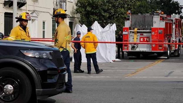 ABD’de araç markete girdi: 3 ölü