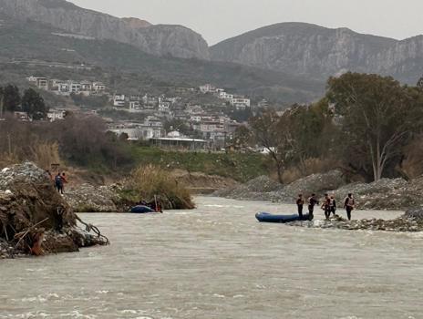 Asi Nehri’nde kaybolan Karakaya’yı arama çalışmaları 4’ncü gününde