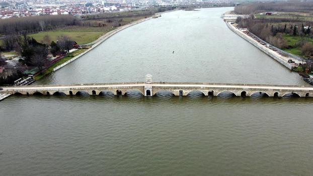 Edirne Valiliği: Taşkın riski beklenmiyor