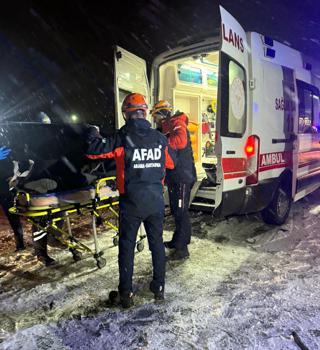Erzurum’da cip ile TIR kafa kafaya çarpıştı: 4 ölü