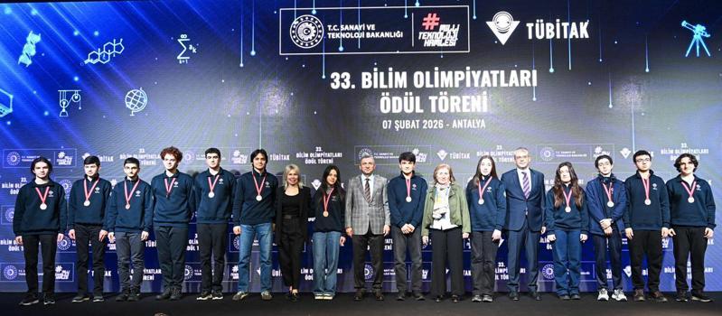 Bilimin genç yıldızları Antalya’da ödüllendirildi