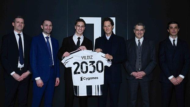 Juventus, Kenan Yıldız’ın sözleşmesini uzattı