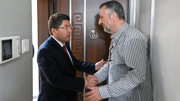 Adalet Bakanı Tunç’tan Atlas Çağlayan’ın ailesine ziyaret