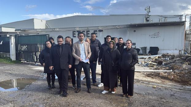 Yalova'da işçiler ve tedarikçi firmalar, kendilerini dolandırdığını iddia ettikleri et firmasına suç duyurusunda bulundular