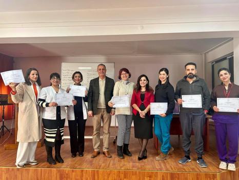 Dağkapı Devlet Hastanesi’nde sağlık çalışanlarına işaret dili eğitimi verildi