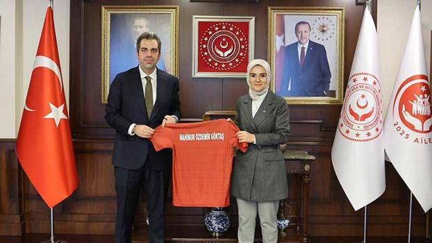 Bakan Göktaş, Türkiye Espor Federasyonu Başkanı Özdemir'i kabul etti