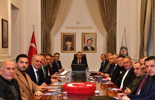 Trabzonspor - Fenerbahçe karşılaşmasına sarı-lacivertli taraftarlar alınmayacak