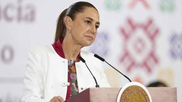 Meksika, Küba'ya petrol sevkiyatını durdurdu